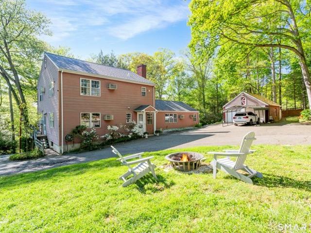 House for sale in Cos Cob, Connecticut