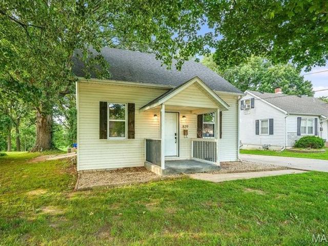 House for sale in Monroe, Illinois