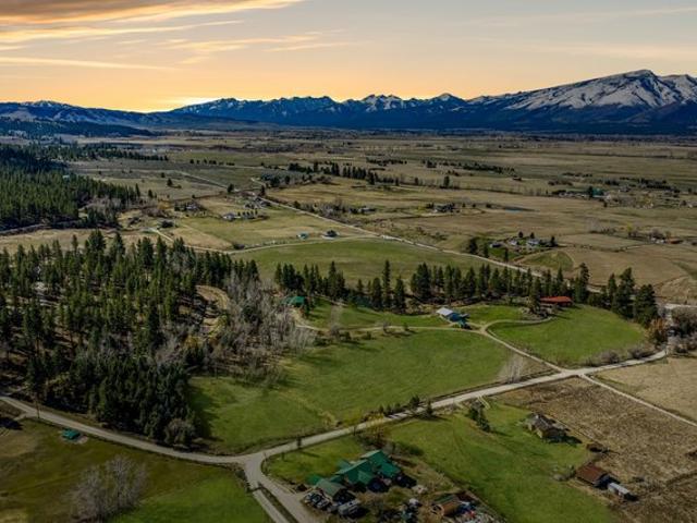 House for sale in Ravalli, Montana