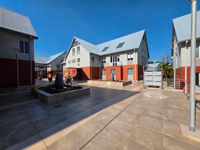Commercial for rent in Waterkloof, Gauteng