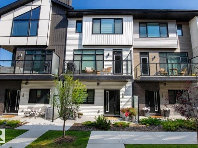 Townhouse for sale in Sherwood Park, Alberta