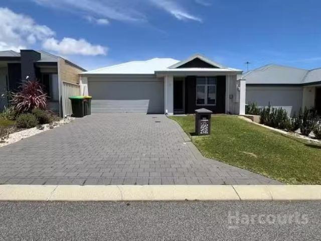 House for rent in Golden Bay, Western Australia