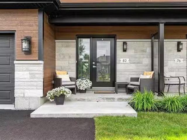 House for sale in Magog