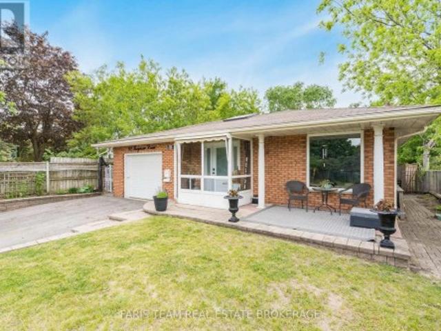 House for sale in Barrie, Ontario