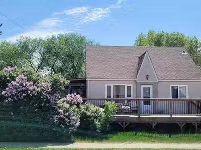 House for sale in De Salaberry, Manitoba