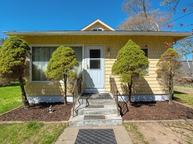 House for sale in Bristol, Massachusetts