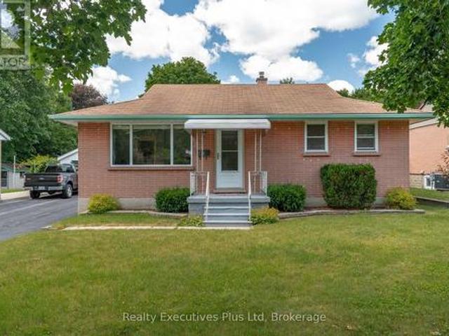 House for sale in Guelph, Ontario