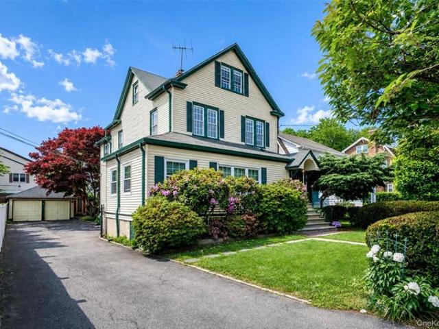 House for sale in New Rochelle, New York