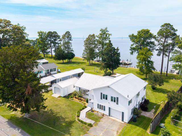 House for sale in Roper, North Carolina