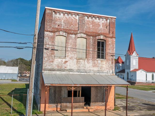 Commercial for sale in Woodbury, Meriwether County
