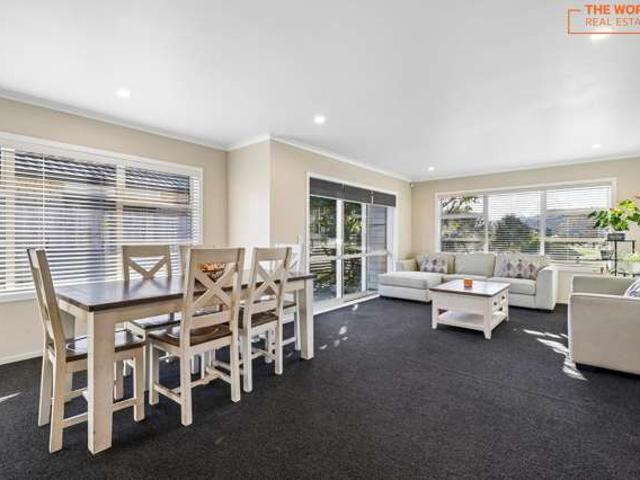 House for sale in Days Bay, Wellington