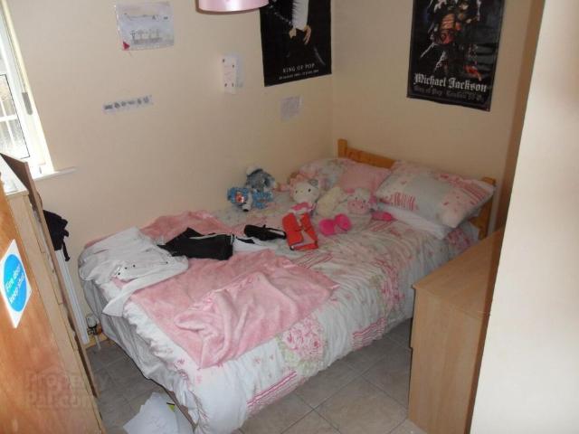 Apartment for rent in Belfast, The Holyland