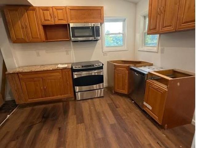 House for sale in Hannacroix, New York