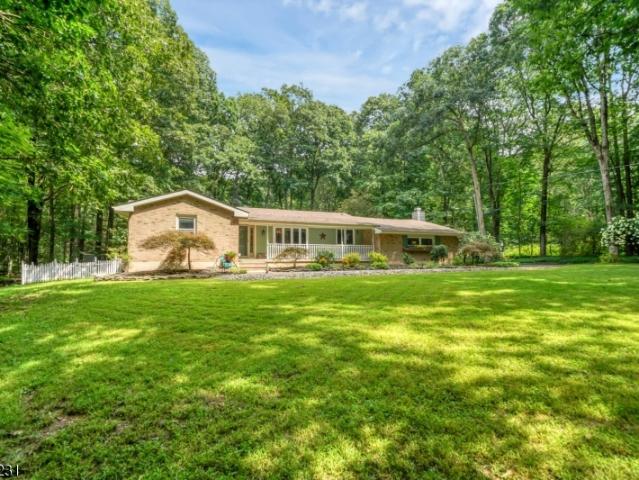 House for sale in Port Murray, New Jersey