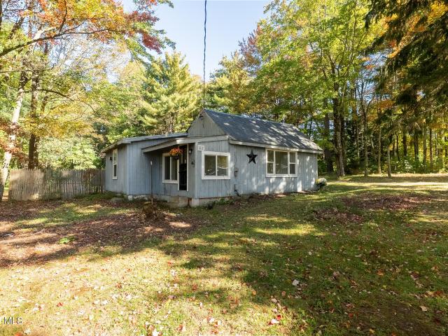 House for sale in Town of Pittstown, City of Troy