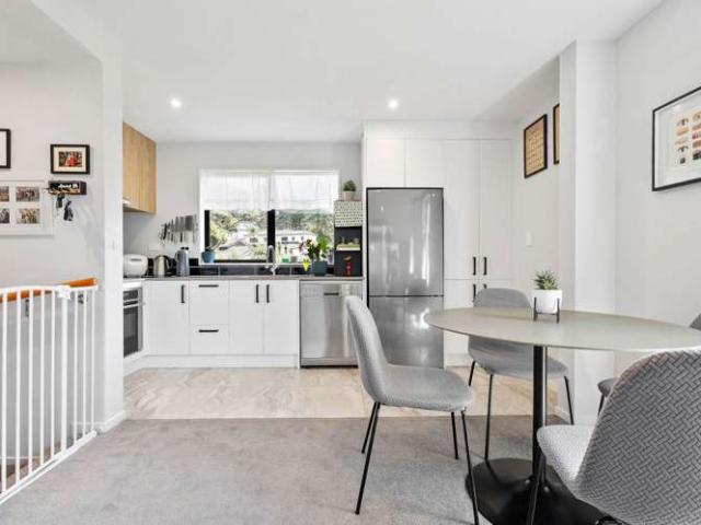 House for sale in Paremoremo
