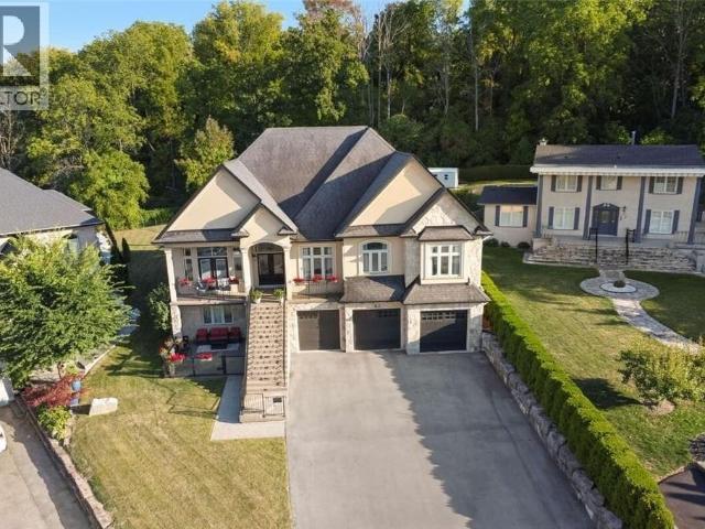 Property for sale in Ancaster, Ontario