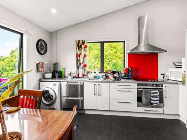 House for sale in Otakou