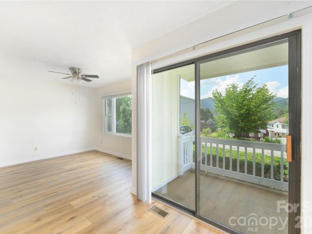 Condo for sale in Ivy Hills, Waynesville