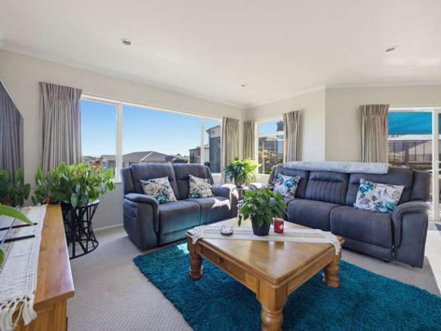 Apartment for sale in Hillsborough, Taranaki