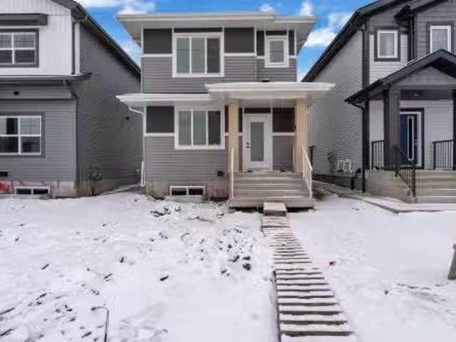 House for sale in Spruce Grove, Alberta