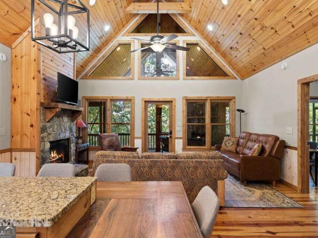 House for sale in Elrod Mill, Blue Ridge