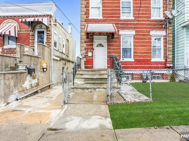 House for sale in Passaic, New Jersey