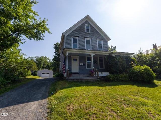 House for sale in New York