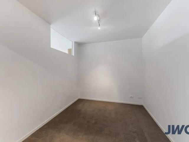 Apartment for rent in Footscray