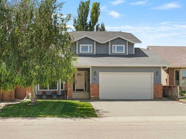 House for sale in Ridgewood Heights, Lethbridge