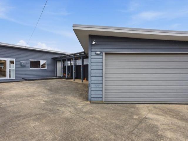 House for rent in Taranaki