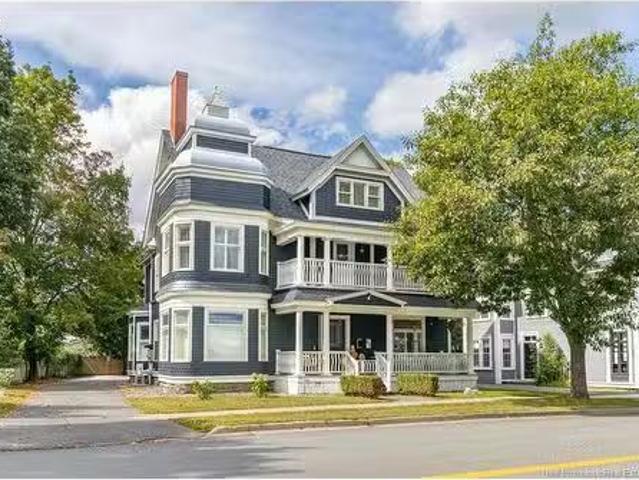 House for sale in Salamanca, City of Fredericton