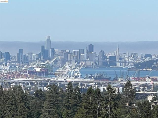Land for sale in Oakland Land for sale in Oakland