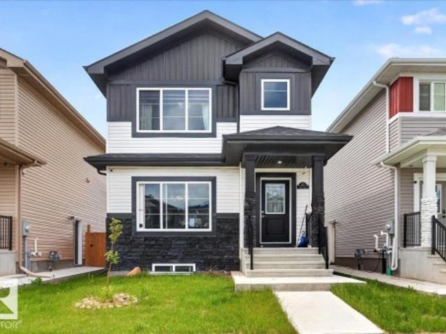 House for sale in Fort Saskatchewan, Alberta