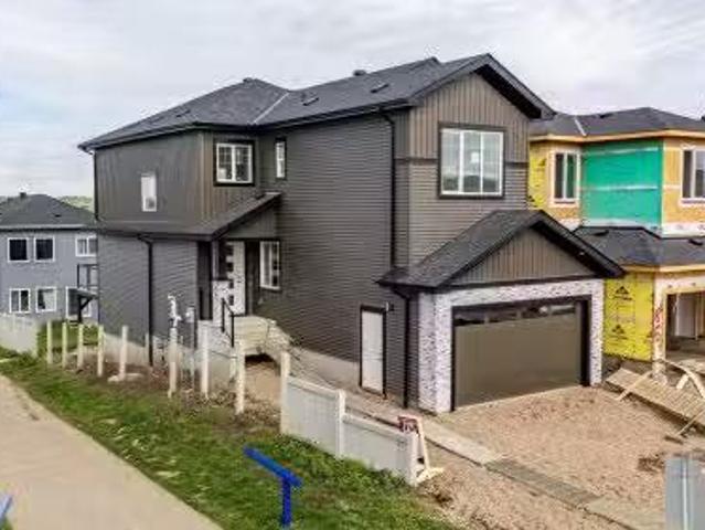 House for sale in Fort Saskatchewan, Alberta