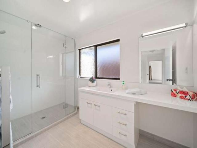 House for sale in Omokoroa, Bay Of Plenty