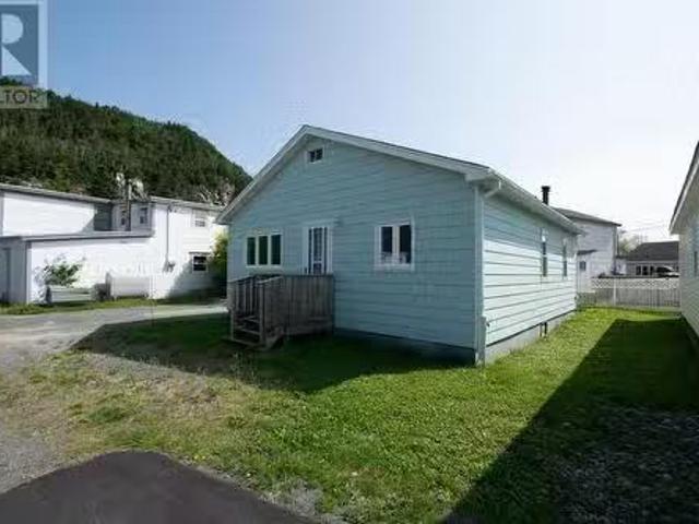 House for sale in Cappahayden, Newfoundland And Labrador