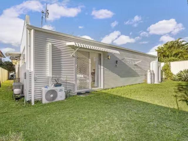 Apartment for rent in Killarney Vale, New South Wales
