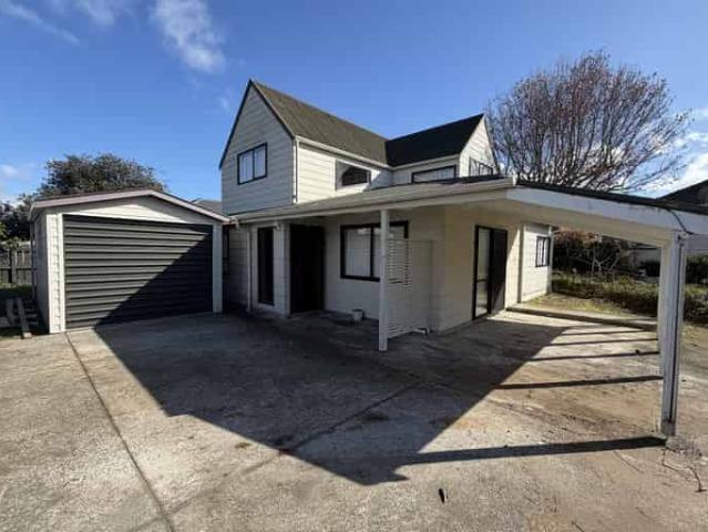 House for rent in Mount Wellington, Oroua County