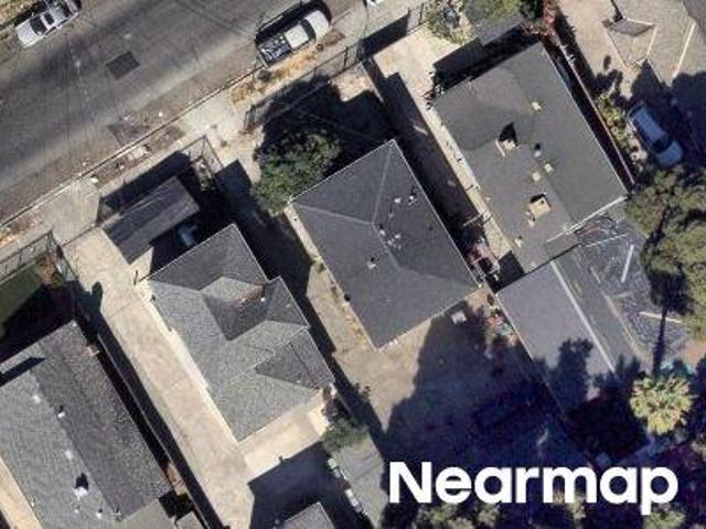 House for sale in Oakland, Alameda County