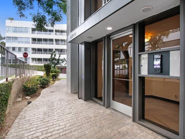 Apartment for rent in West Hollywood, California