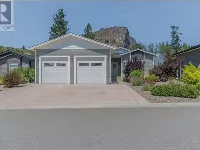 Condo for sale in Oliver, British Columbia