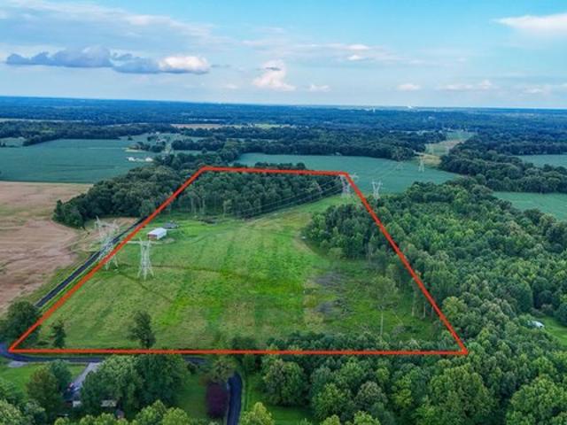 Farm for sale in West Paducah, Kentucky
