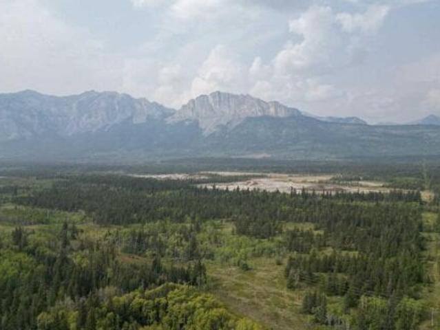 House for sale in Alberta
