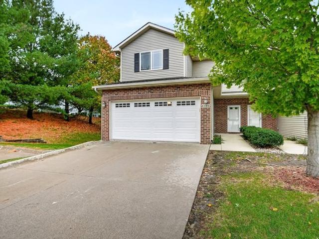 Townhouse for sale in Colby Parkway Townhomes, Urbandale