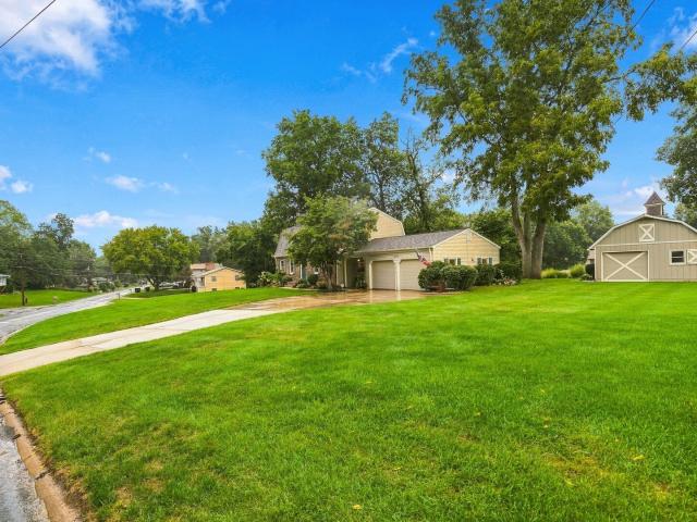 House for sale in Indian Bluffs, Coal Valley