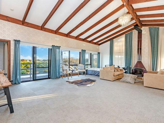 House for rent in Allestree, Victoria