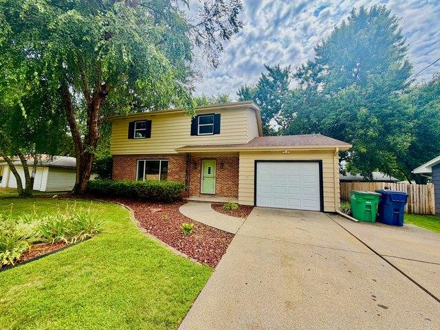House for sale in Urbandale, Iowa