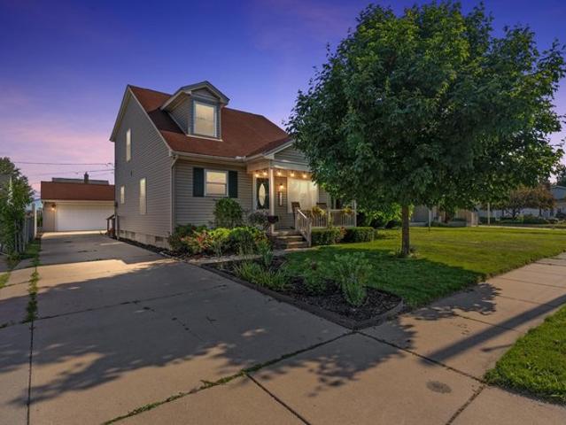 House for sale in Center Line, Michigan