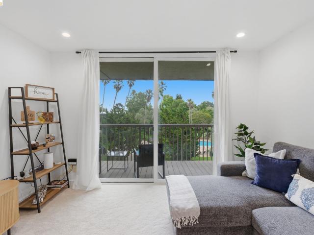 Condo for sale in San Mateo, California